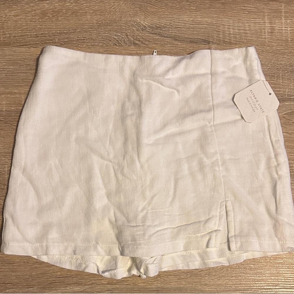 Altar'd State White Skirt